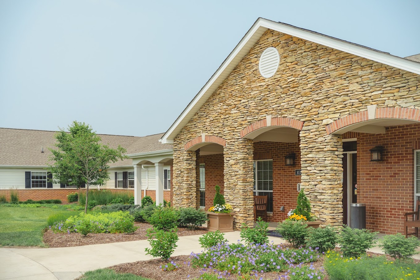 Jaybird Senior Living Expands Portfolio Through Acquisition of Two Premier Memory Care Communities